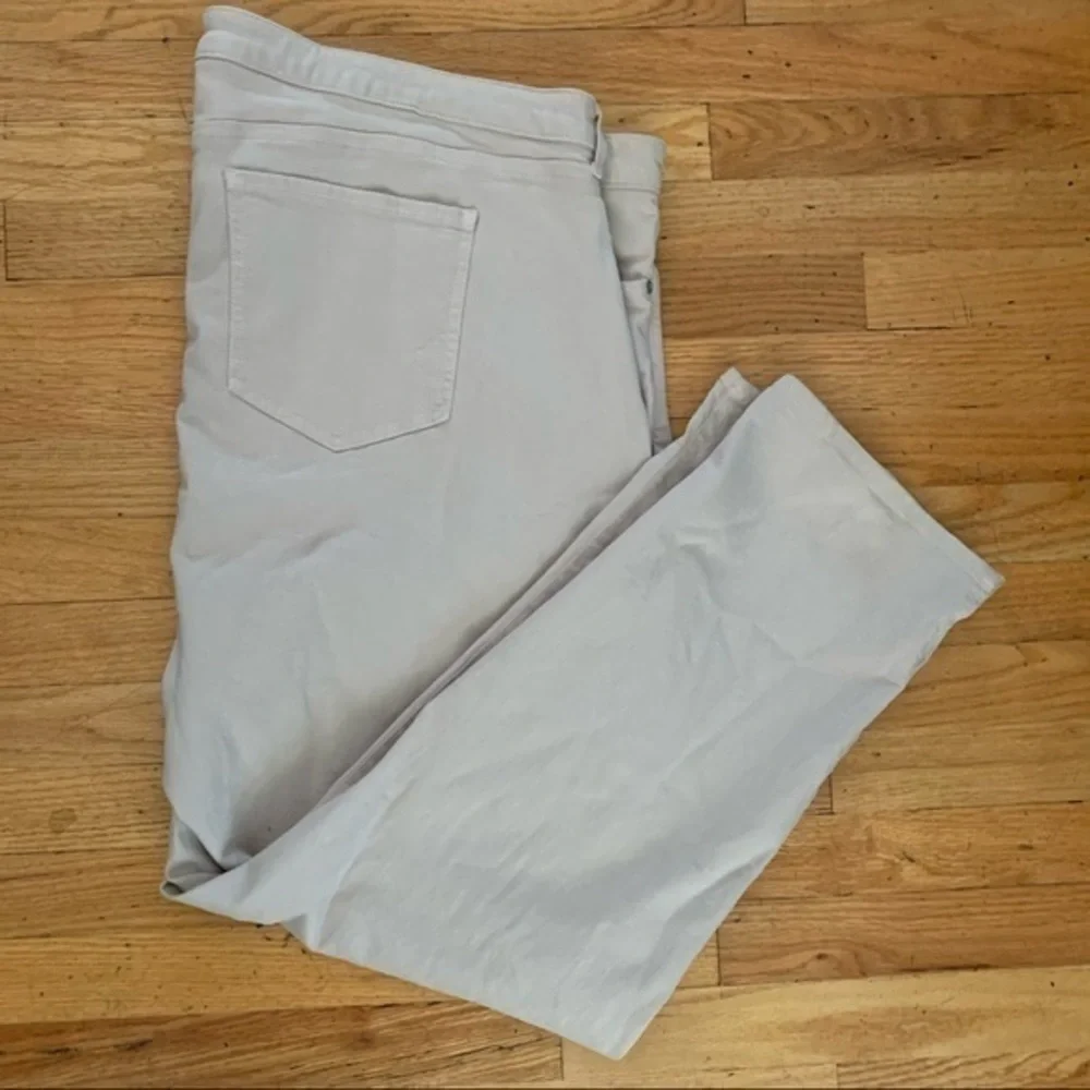 NWT NYDJ curves 360 size 28 slim ankle jeans